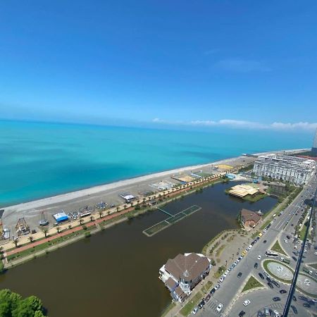 Orbi City Sea View Apartments บาทูมิ ภายนอก รูปภาพ